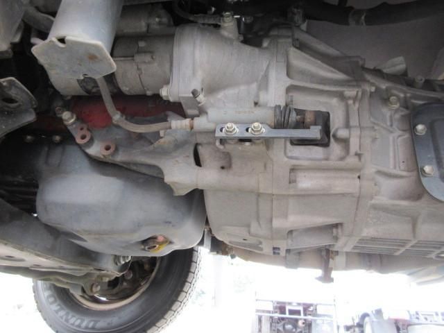 HINO DUTRO 2018 Image 31