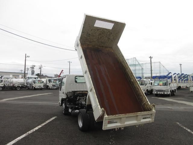 ISUZU ELF 2023 Image 31