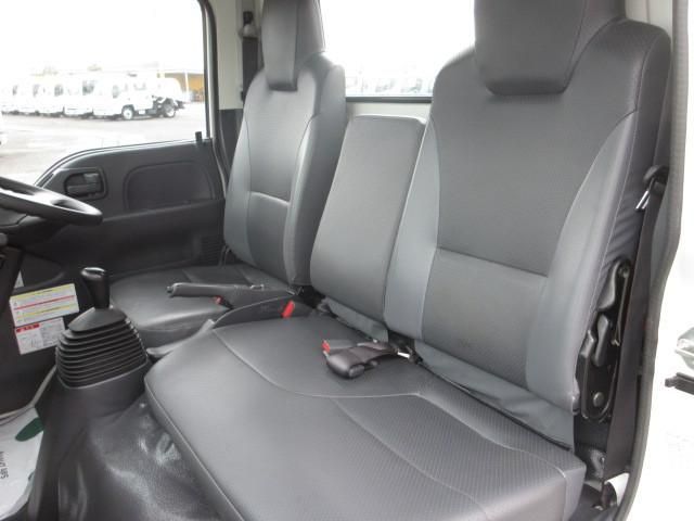 ISUZU ELF 2023 Image 31