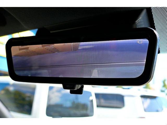 TOYOTA HIACE VAN 2WD 2021 Image 31