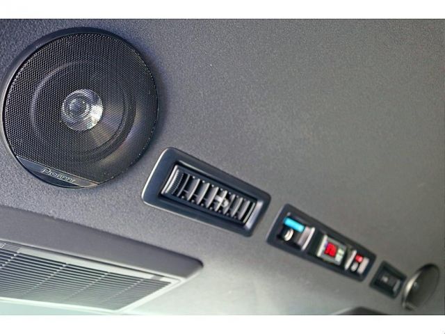 TOYOTA HIACE VAN 2WD 2021 Image 31