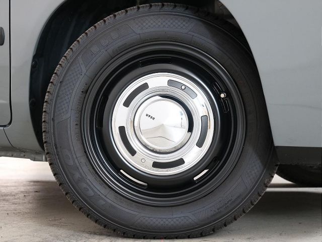 TOYOTA PROBOX VAN HYBRID 2019 Image 31