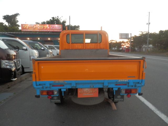 TOYOTA DYNA 2014 Image 31