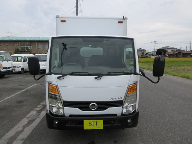 NISSAN ATLAS 2012 Image 31