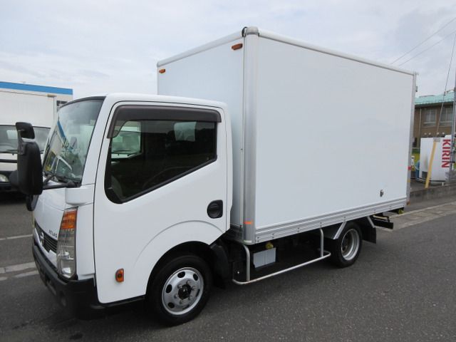 NISSAN ATLAS 2012 Image 31