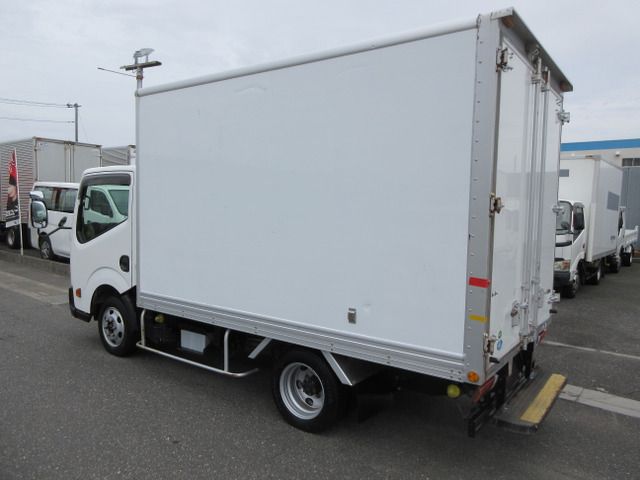 NISSAN ATLAS 2012 Image 31