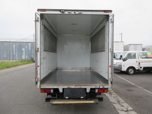 NISSAN ATLAS 2012 Image 31