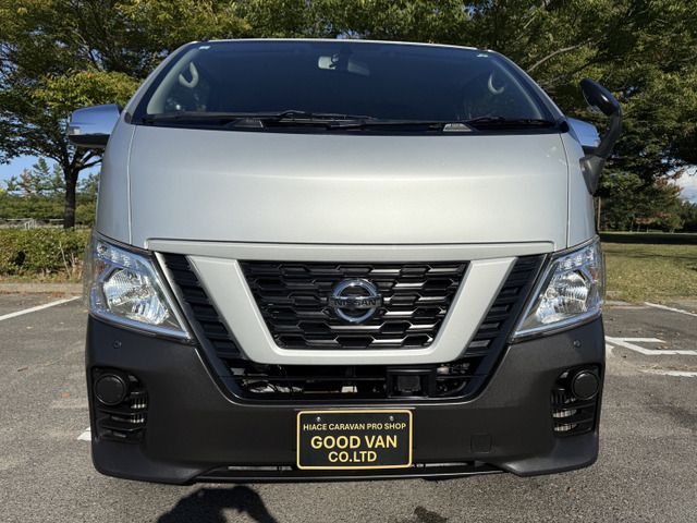NISSAN NV350 CARAVAN 4WD 2018 Image 31