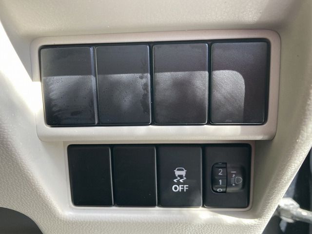 SUZUKI WAGON R 2017 Image 31