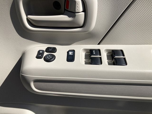 SUZUKI WAGON R 2017 Image 31