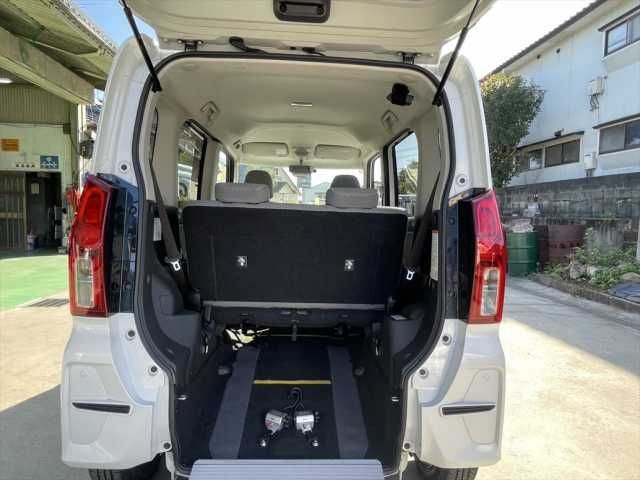 DAIHATSU TANTO 2020 Image 31