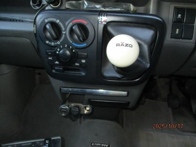 SUZUKI EVERY VAN 2019 Image 31