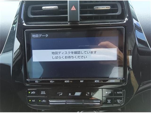 TOYOTA PRIUS PHV 2019 Image 31