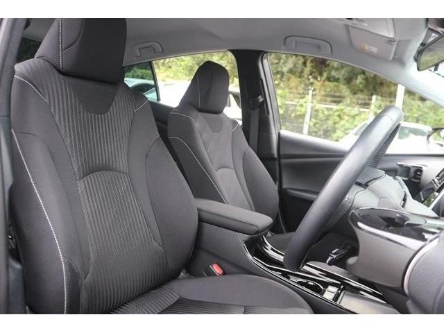 TOYOTA PRIUS PHV 2019 Image 31