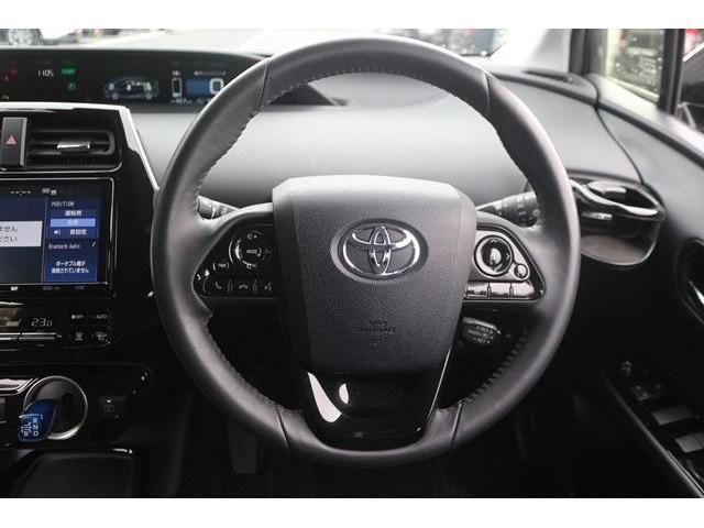 TOYOTA PRIUS PHV 2019 Image 31