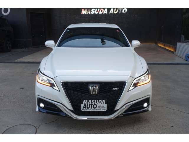 TOYOTA CROWN SEDAN 2018 Image 31