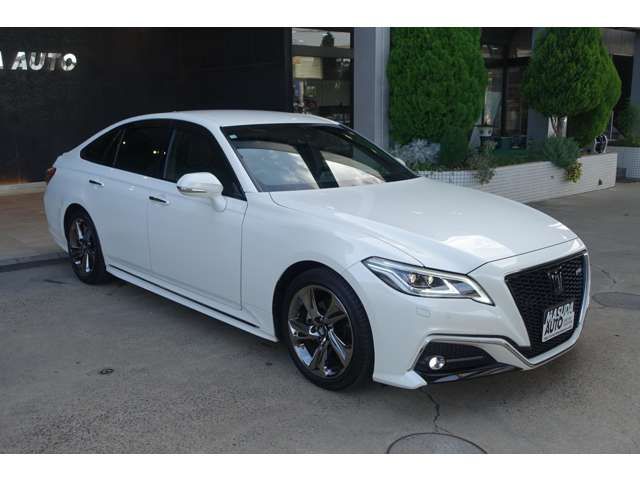 TOYOTA CROWN SEDAN 2018 Image 31