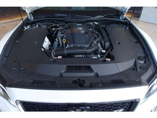 TOYOTA CROWN SEDAN 2018 Image 31