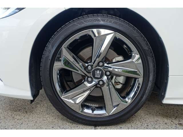 TOYOTA CROWN SEDAN 2018 Image 31