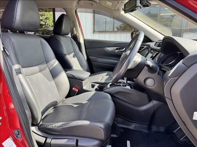 NISSAN X-TRAIL 2WD 2017 Image 31