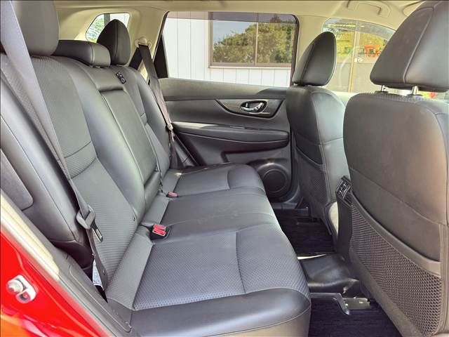 NISSAN X-TRAIL 2WD 2017 Image 31