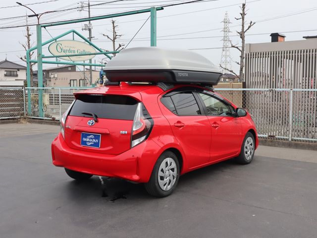 TOYOTA AQUA 2021 Image 31