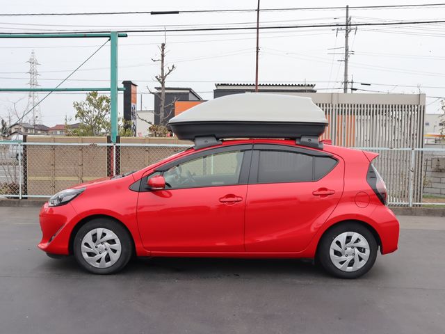 TOYOTA AQUA 2021 Image 31