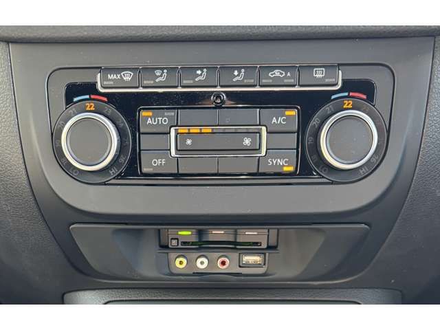 VOLKSWAGEN TIGUAN 2015 Image 31