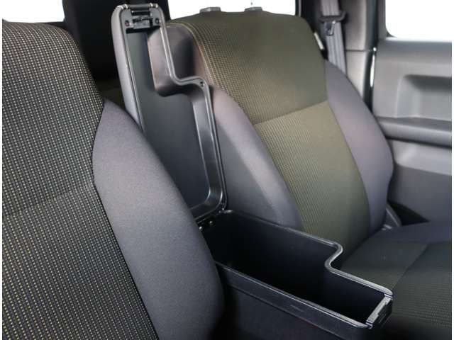 SUZUKI JIMNY SIERRA 2023 Image 31