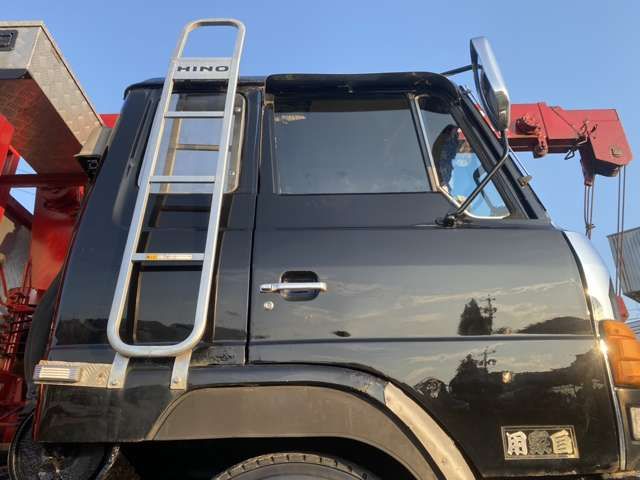 HINO RANGER 1987 Image 31