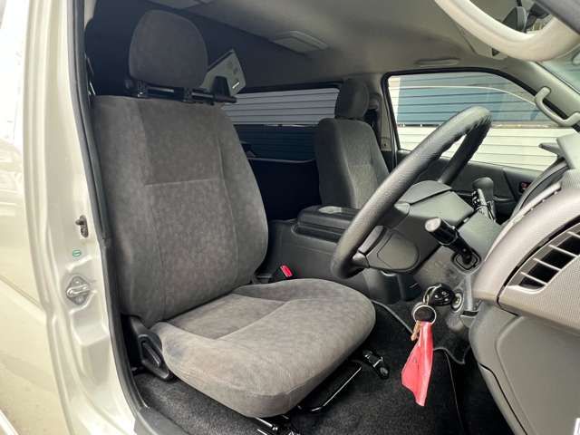 TOYOTA HIACE WAGON 4WD 2010 Image 31