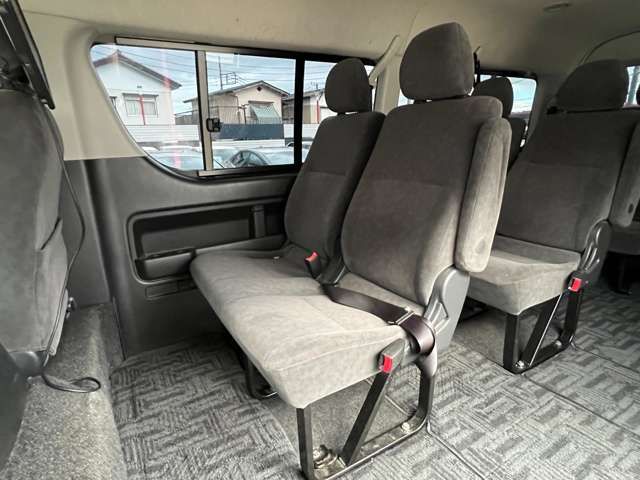 TOYOTA HIACE WAGON 4WD 2010 Image 31