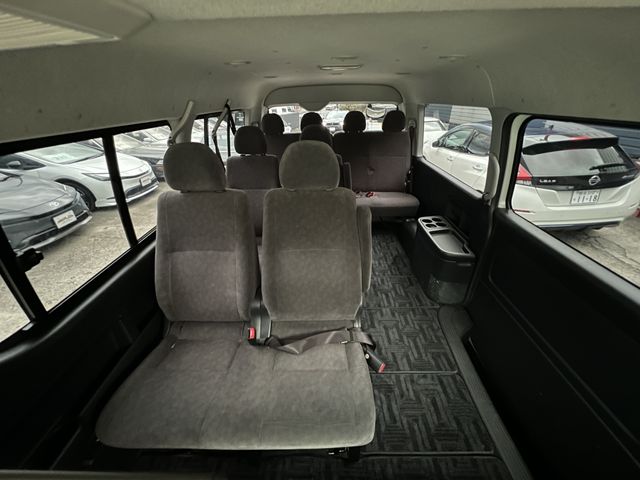 TOYOTA HIACE WAGON 4WD 2010 Image 31