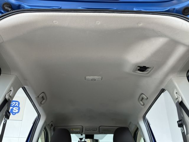 TOYOTA SIENTA HYBRID 2016 Image 31