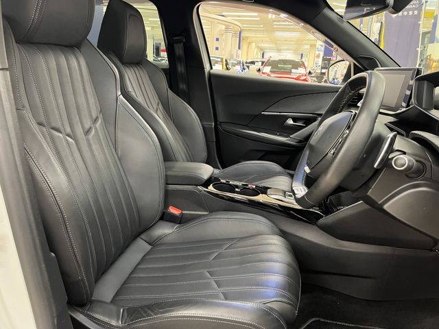 PEUGEOT 2008 2022 Image 31