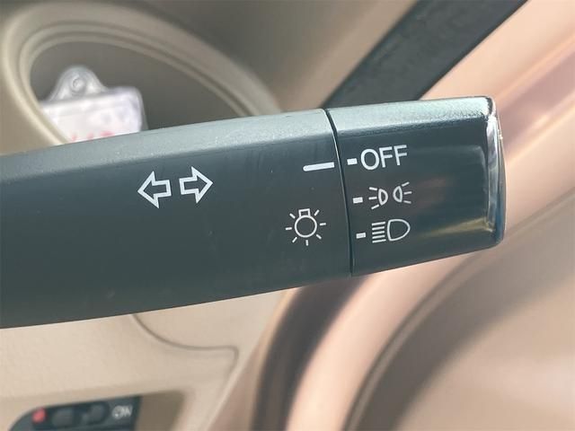 HONDA N BOX 2013 Image 31