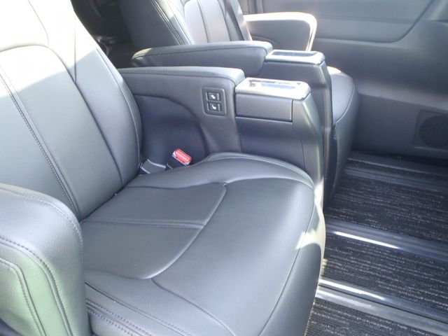 TOYOTA VELLFIRE 2016 Image 31