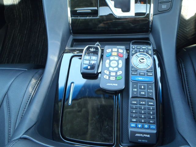 TOYOTA VELLFIRE 2016 Image 31