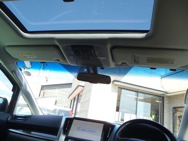 TOYOTA VELLFIRE 2016 Image 31