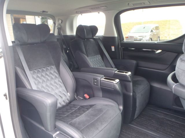 TOYOTA VELLFIRE 2016 Image 31