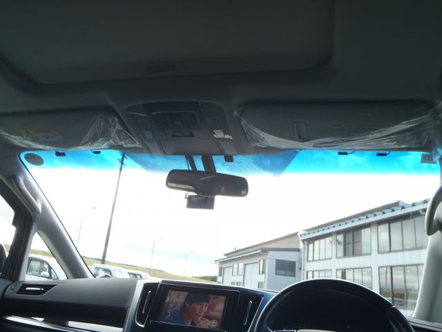 TOYOTA VELLFIRE 2016 Image 31