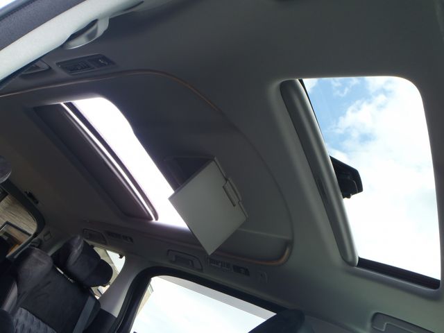 TOYOTA VELLFIRE 2016 Image 31