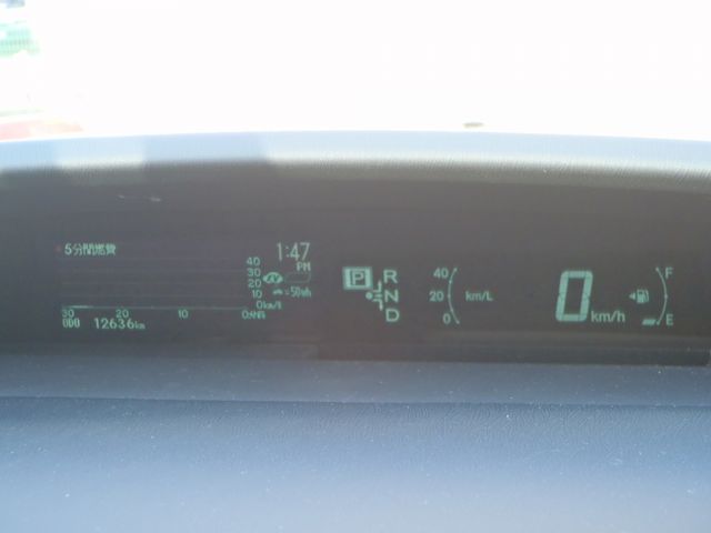 TOYOTA PRIUS 2014 Image 31