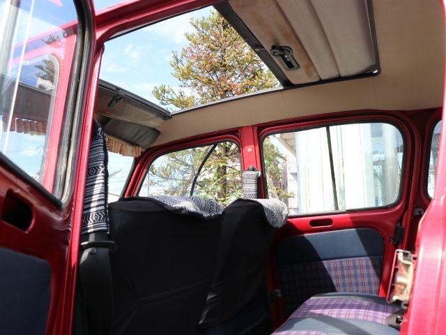 RENAULT QUATRE(4) 1991 Image 31