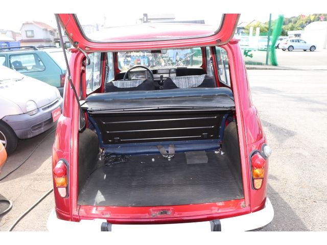 RENAULT QUATRE(4) 1991 Image 31