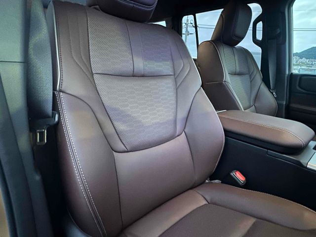 TOYOTA LANDCRUISER 250 2024 Image 31
