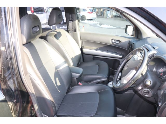 NISSAN X-TRAIL 4WD 2013 Image 31