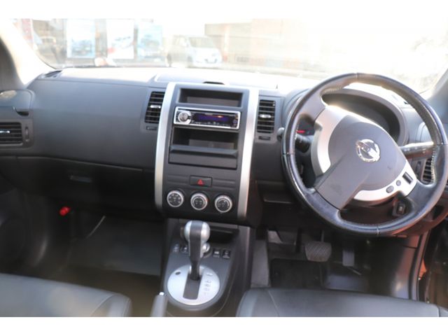 NISSAN X-TRAIL 4WD 2013 Image 31
