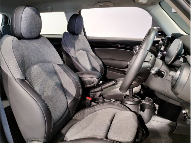 BMW MINI COOPER S 2023 Image 31