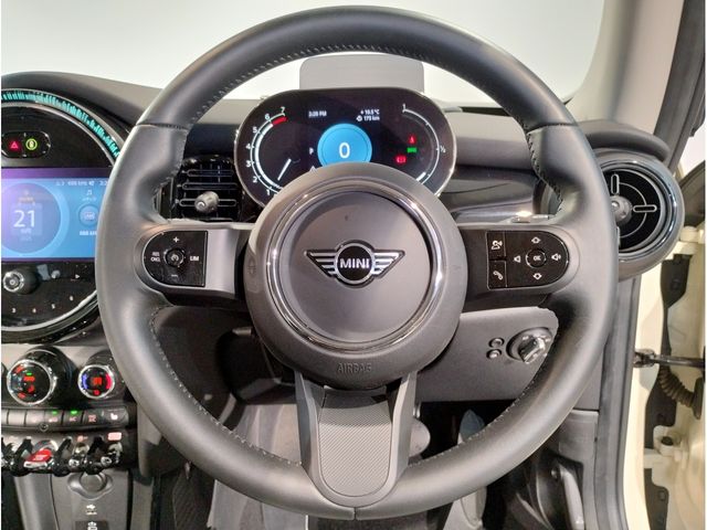 BMW MINI COOPER S 2023 Image 31